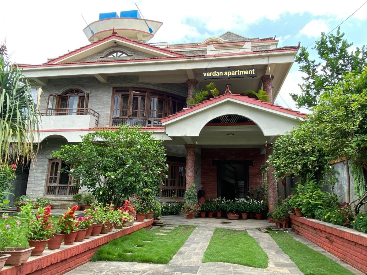 Vardan Resort N' Apartment Pokhara Exterior photo