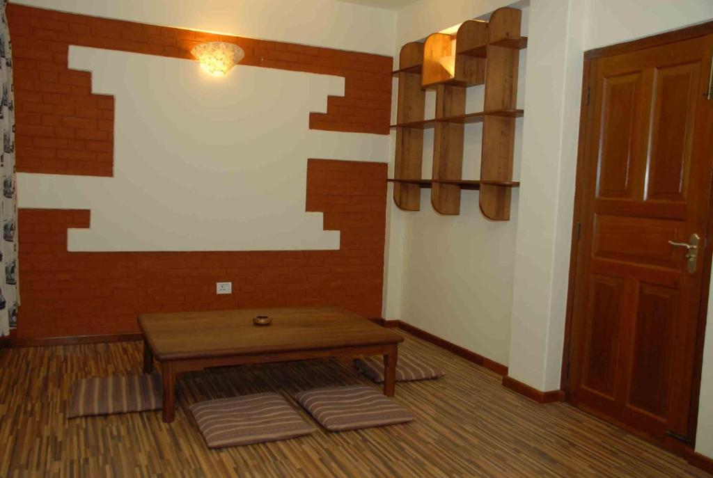 Vardan Resort N' Apartment Pokhara Room photo